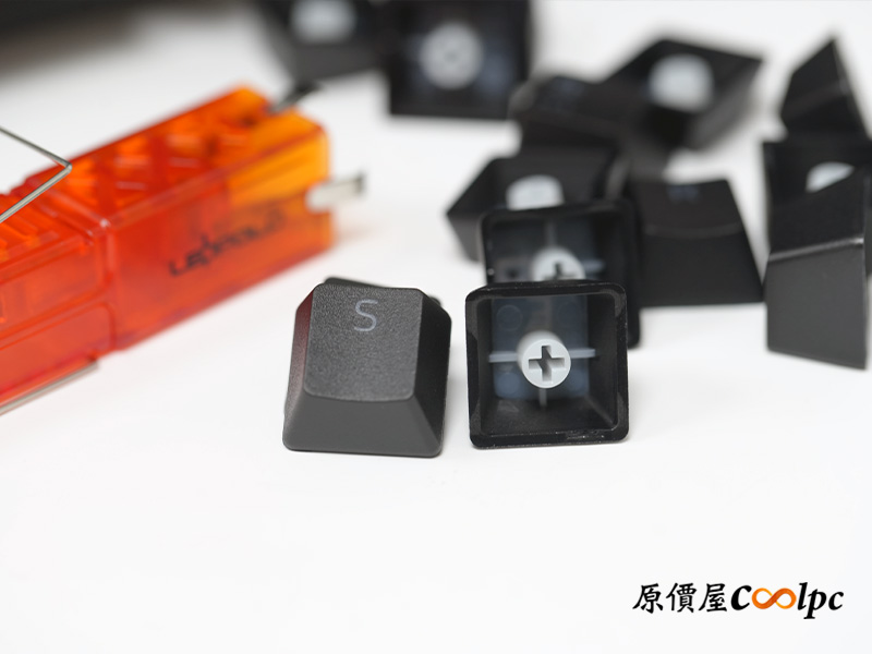 coolpc-razer-huntsman-v3-he-20260731ad-17